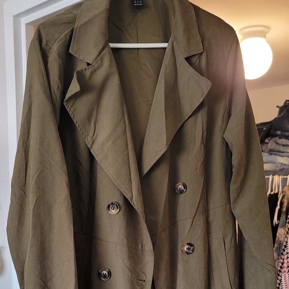 Army green spring Jacket - size Xl